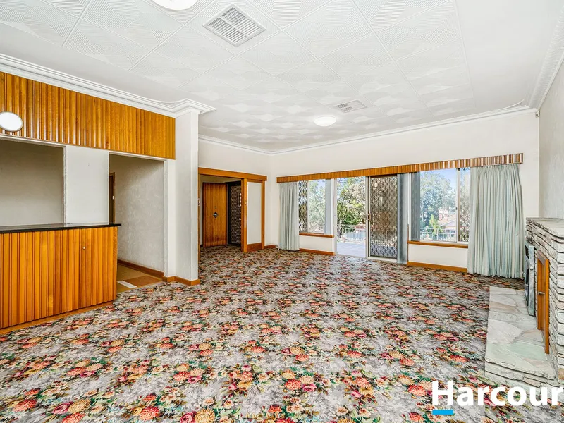 CALLING ALL 1970's LOVERS!