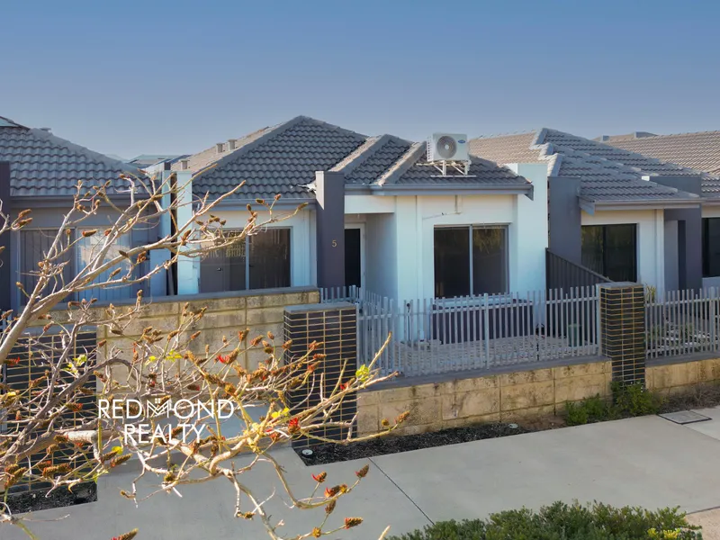 PERFECT FIRST HOME IN EDEN BEACH ESTATE !!