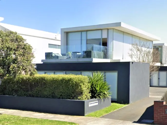 Beautiful Modern Townhouse!