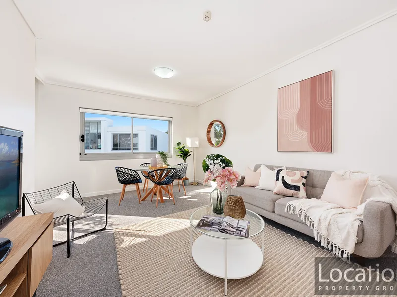 North East Aspect with Study & oversize Gourmet Kitchen