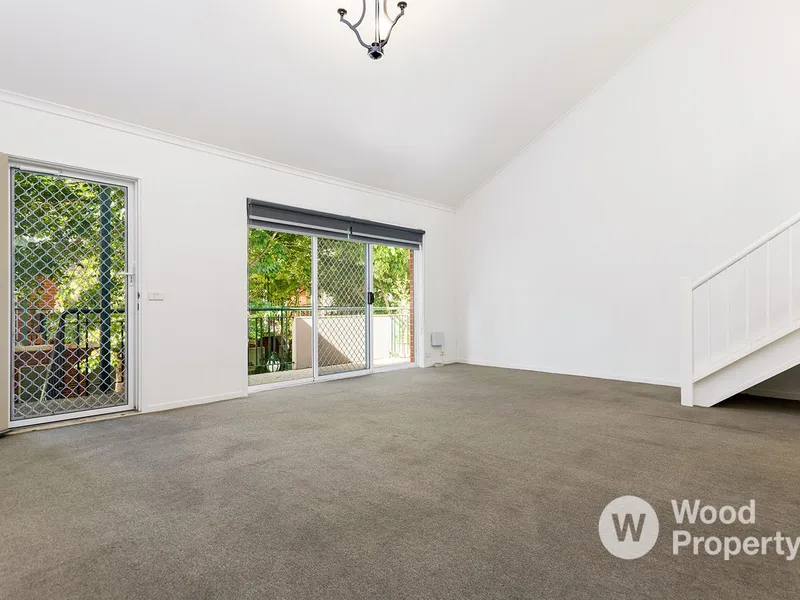 Spacious 4 Bedroom Apartment