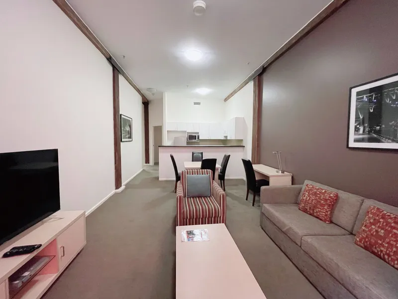 Spacious one bedroom apartment - Fully furnished - Bills included