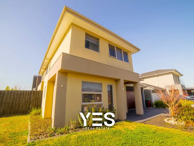 Stylish Double-Storey Home!