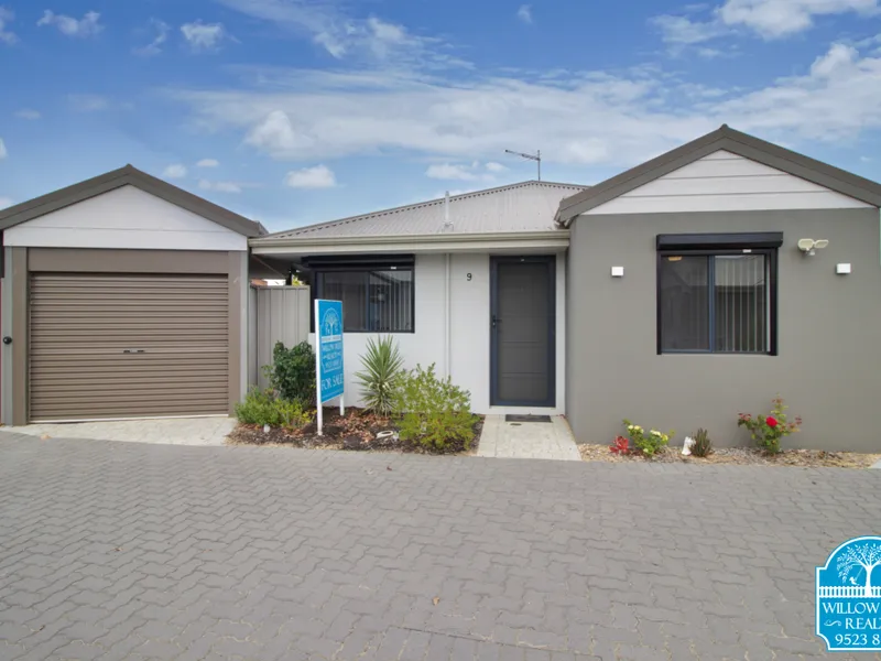 UNDER OFFER BY JANETTE ABBOTT! NEAT AND TIDY!
