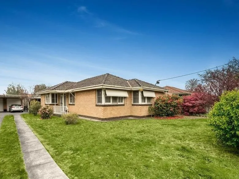 3 Bedroom Unit in great location