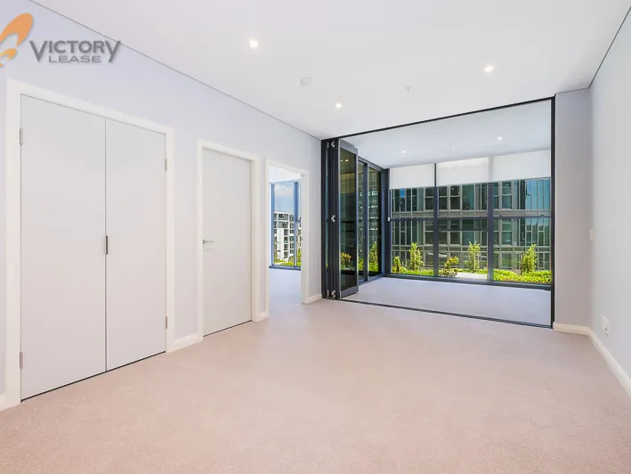 2 Bedroom Luxury Apartment ----  Balance in all things!