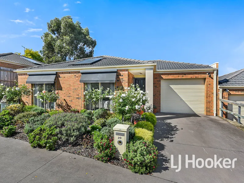 Stunning Unit - Perfectly Presented!