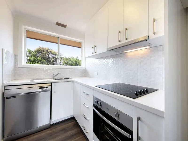 Newly Renovated 3 Bedroom Apartment