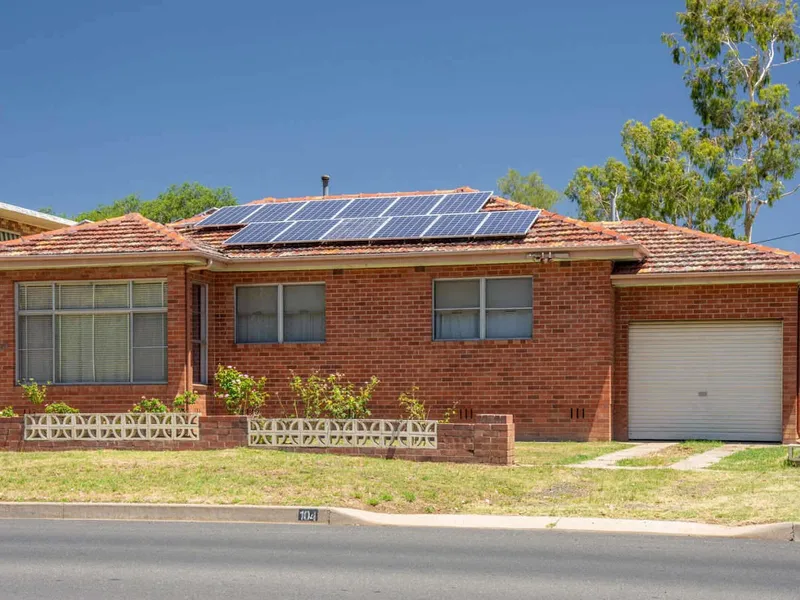 AN OPPORTUNITY TOO GOOD TO PASS!