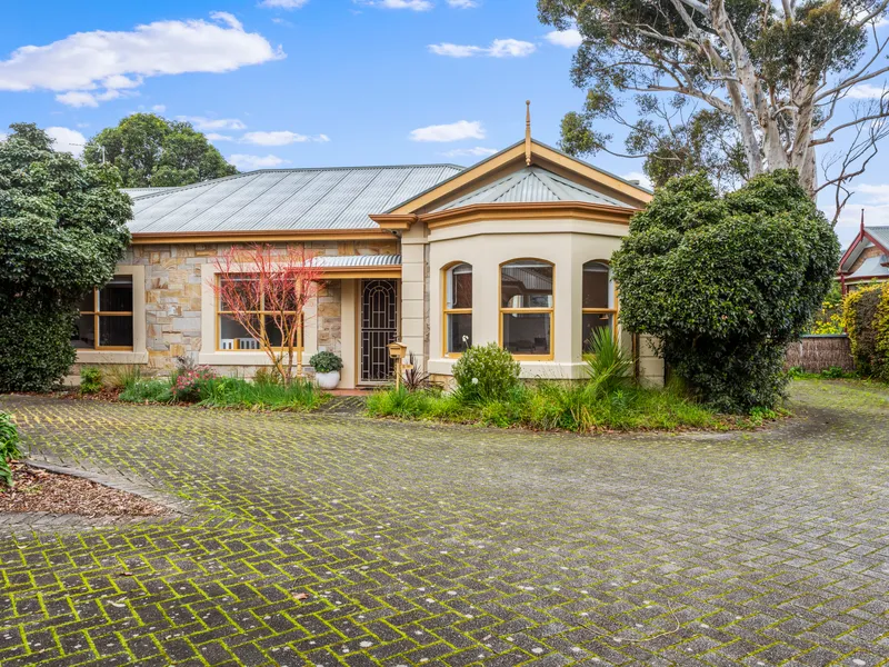 Easy Living in Style