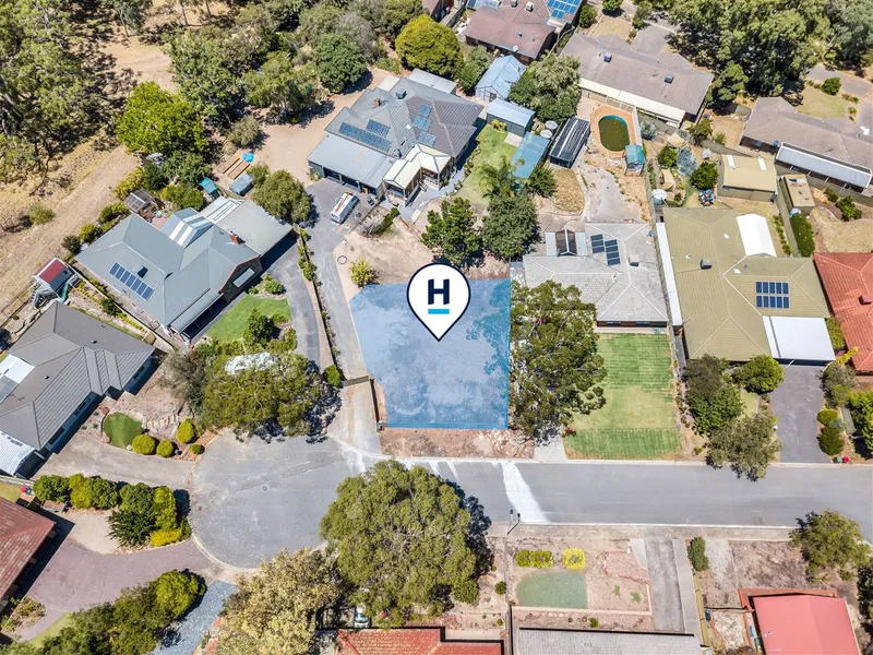Rare, Peacefully Positioned Building Opportunity