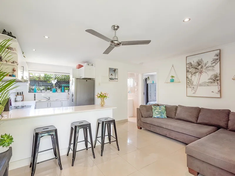 Prime Location - Single Level Ground Floor Apartment