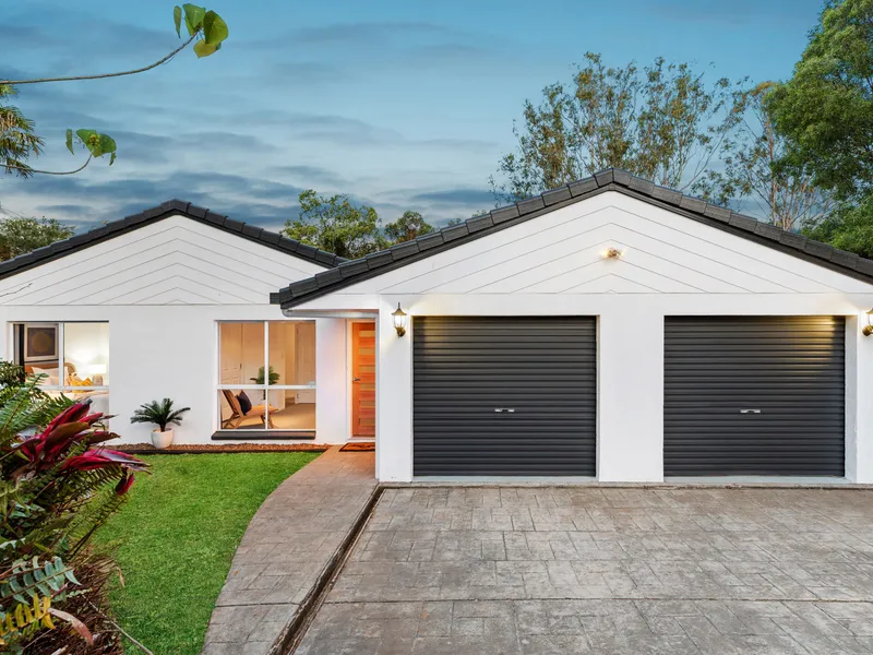 Your Dream Home Awaits at 51 Outlook Drive, Tewantin!