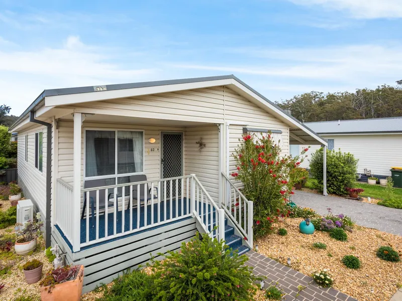 Immaculate Low Maintenance Villa