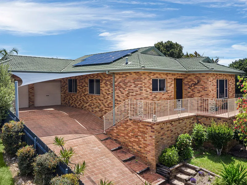 A SEA AND TREE CHANGE