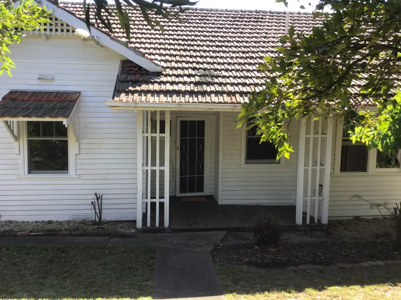 Modest centrally located 3 bedroom home