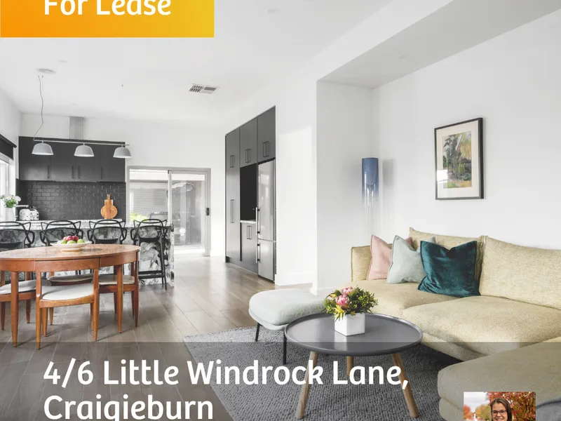 A town house with 3 bed rooms and a study !