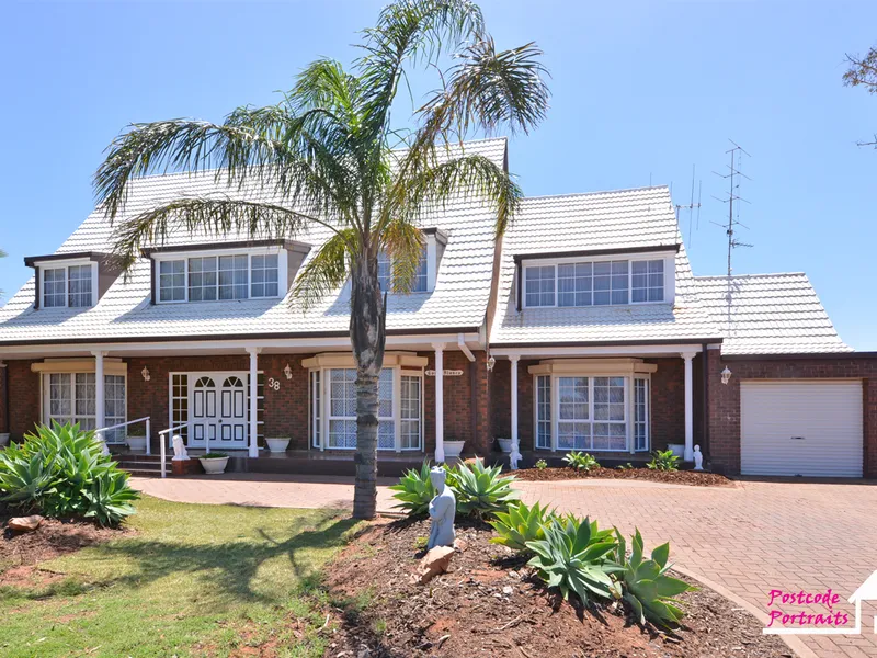 Huge Six Bedroom Three Bathroom Home Perfect For A Company Or Large Family Situated In Popular Area Of Whyalla.