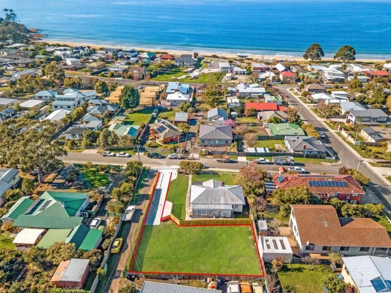 Flat Block With Views