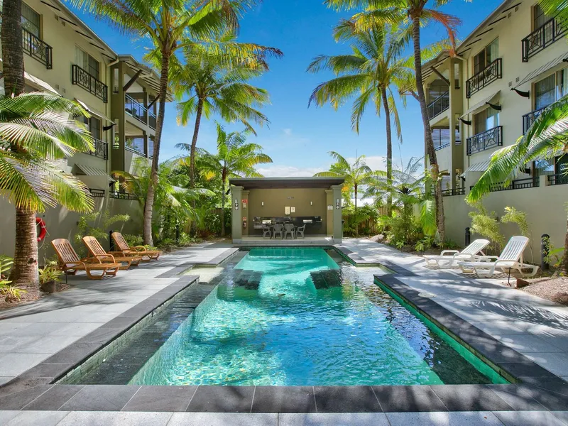 One bedroom fully furnished unit