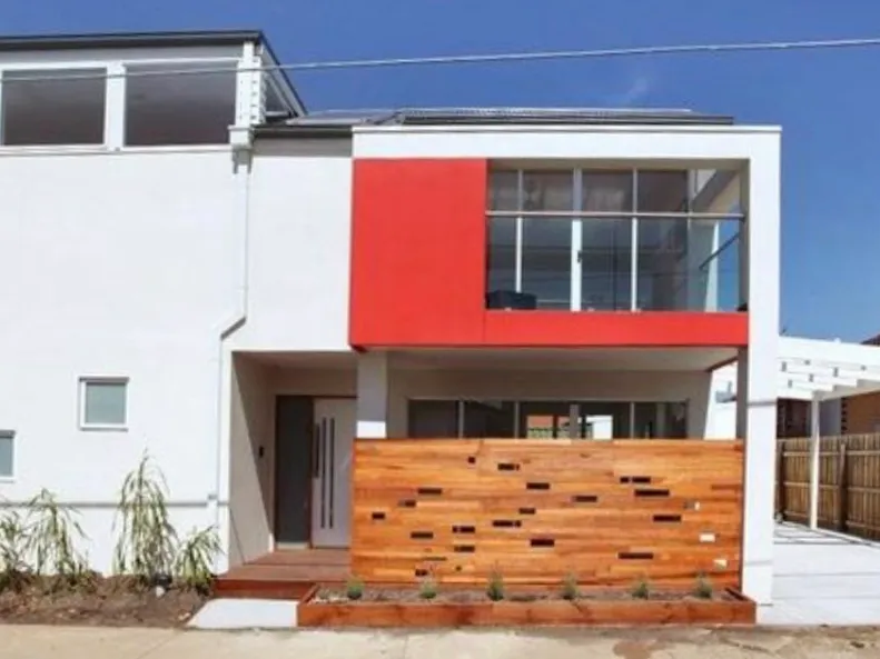 Stunning 2 Storey Modern Townhouse