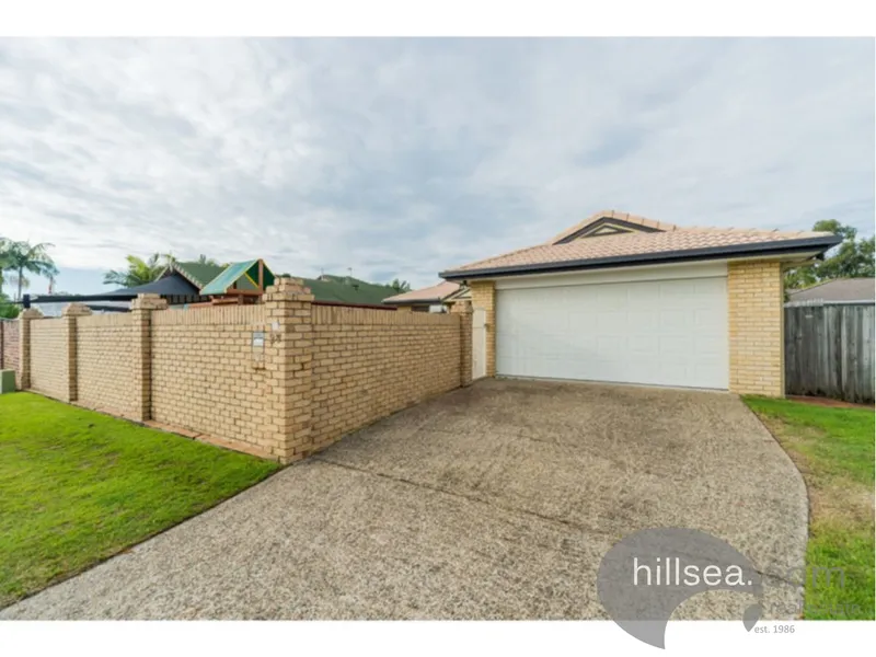 OUTSTANDING VALUE HOME IN A WELL SOUGHT AFTER AREA!!