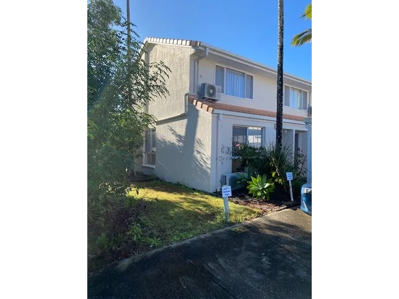 TWO BEDROOM TOWNHOUSE AT CONVENIENT LOCATION WITH AIRCONDITIONING IN MAIN AND LIVING. POOL IN GATED COMPLEX, SUMMER READY