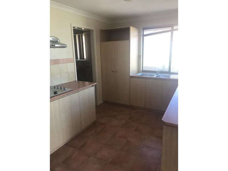 OPEN TO VIEW WED 14 APR 9.25AM