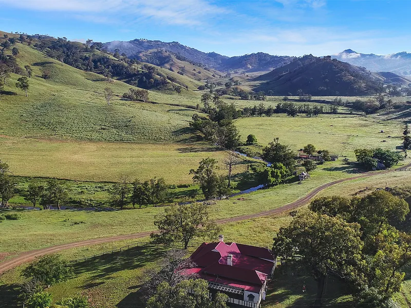 Highly regarded beef cattle property.