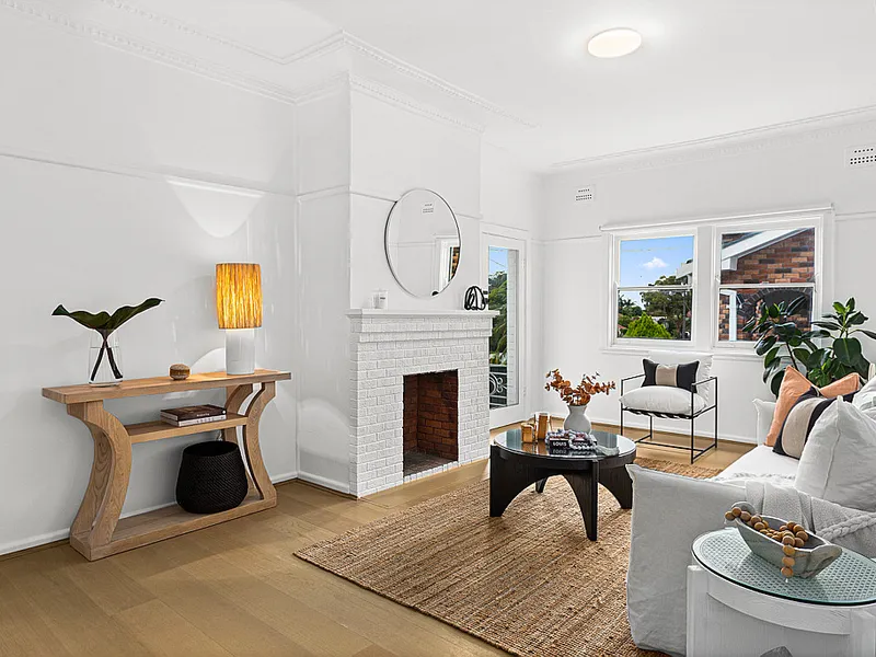 Low-Maintenance Modern Living