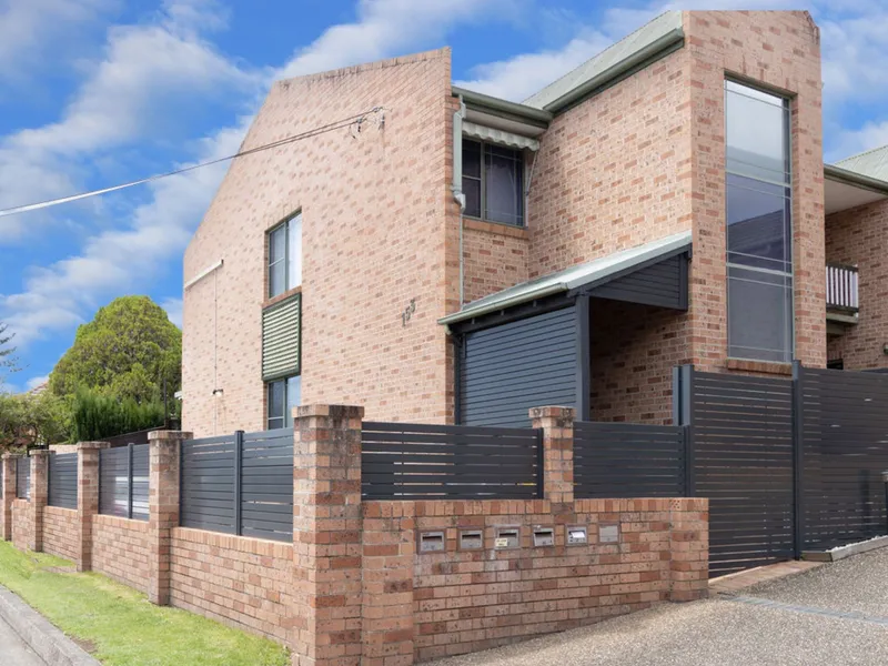 Delightful Renovated Home with sunny north aspect