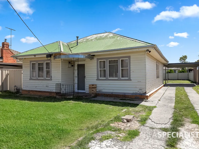 UNDER CONTRACT! Contact Kiem 0434 152 999