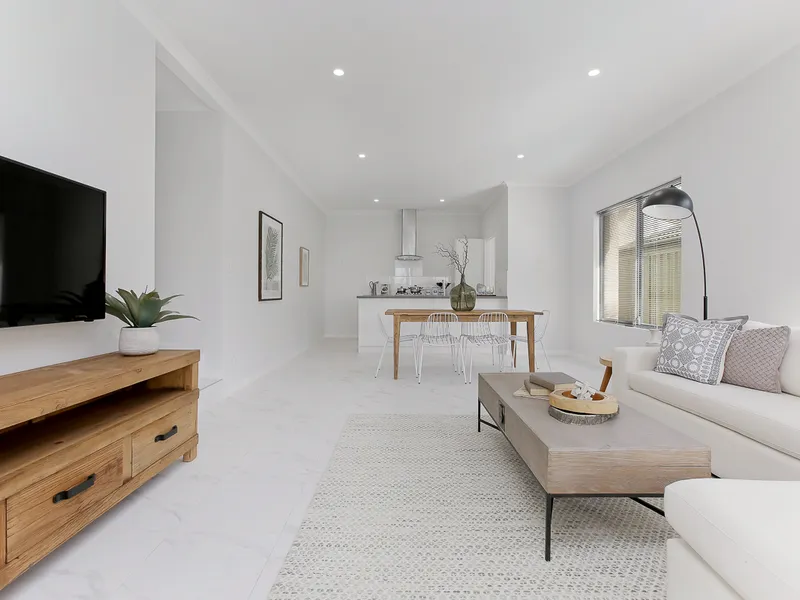 UNDER OFFER - SELLING FAST!