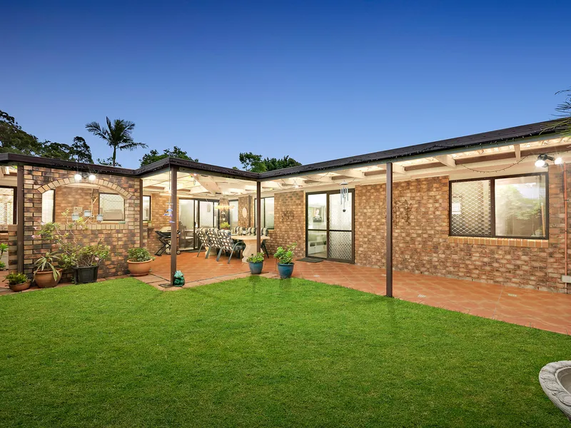 Spectacular opportunity with Space And Flexibility!!