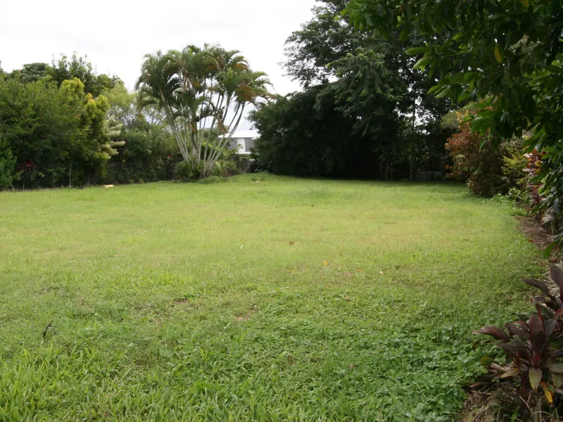 VACANT LAND IN EAST INNISFAIL