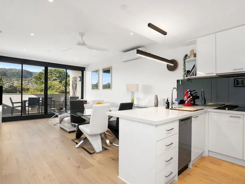 Perfect Peninsula Pad