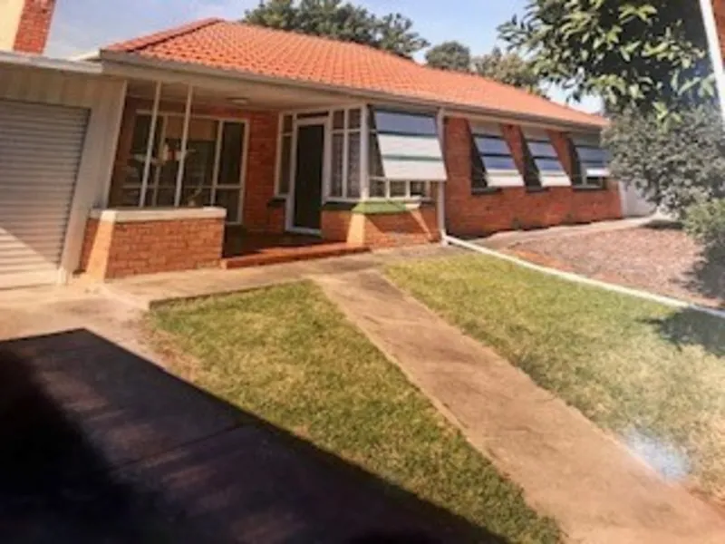 For Rent - 3 Bedroom house on quite street and large block