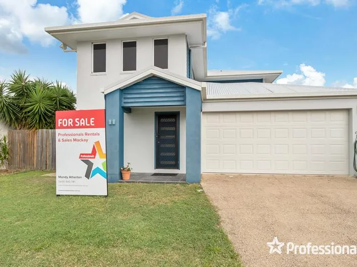 Family Home in Gated Estate