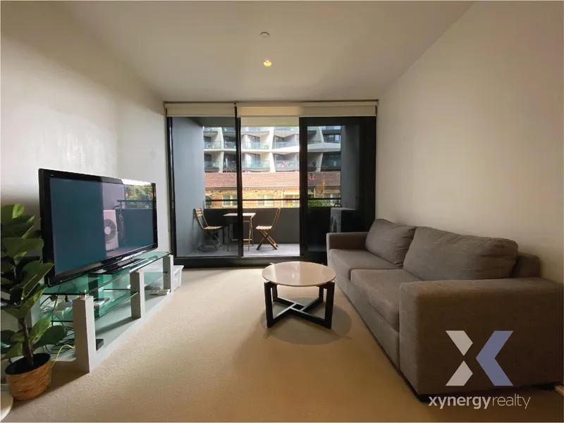 Modern Fully Furnished One-Bedroom Apartment in Albert Park