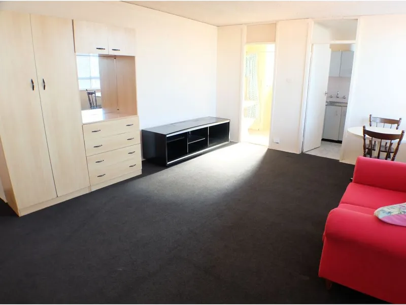 large size studio apartment for Rent $ 280 pw in Belmore. Near to the Station. Don't miss out. 