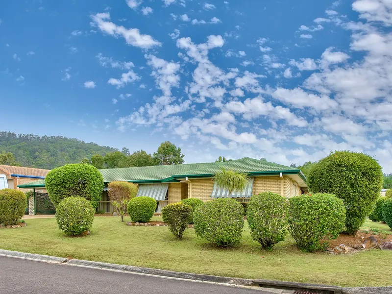 Perfectly Positioned Lowset Living