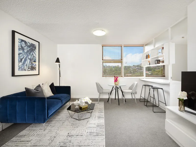 Light filled studio with parking 