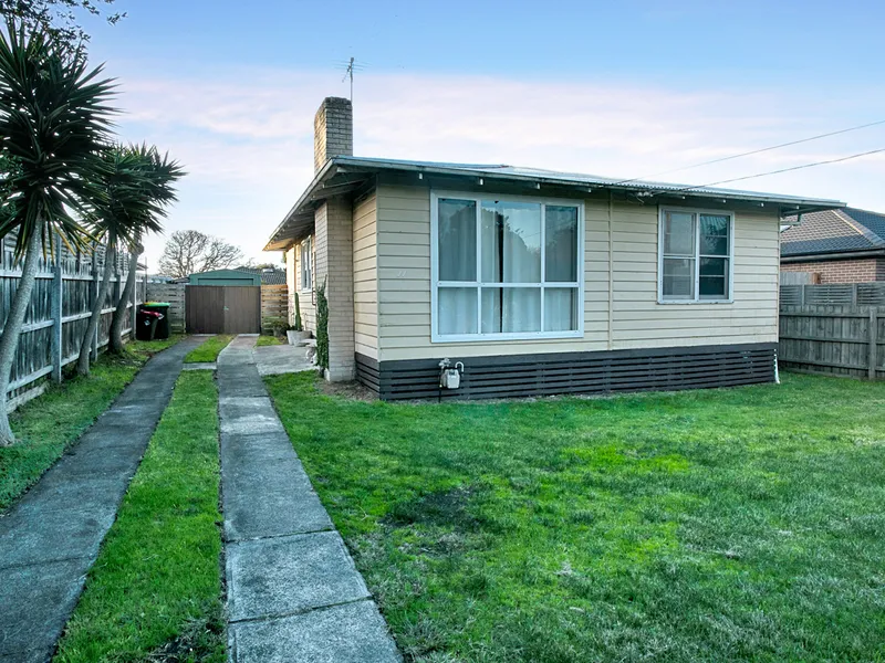 Cozy 3-Bedroom Home for Rent in a Quiet Neighborhood