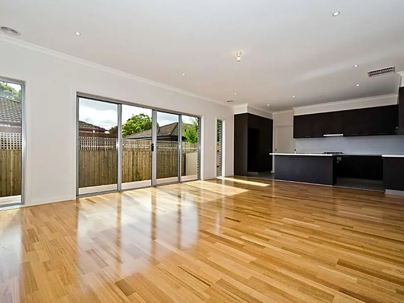 MORDIALLOC LIFESTYLE AT ITS BEST