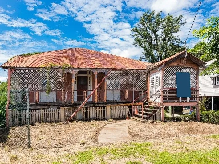 Endless Potential for Character House on Huge Block in Inner City Location