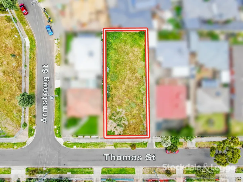 Vacant Land, 400m from Laverton Station!