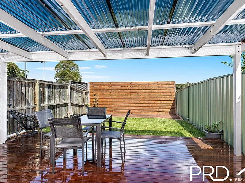 WHAT AN ABSOLUTE STUNNER