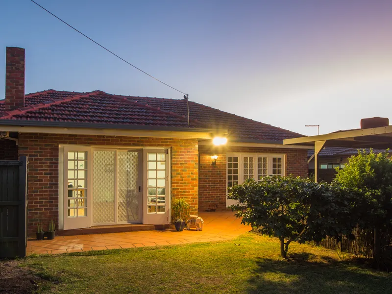 Charming house in sought after location