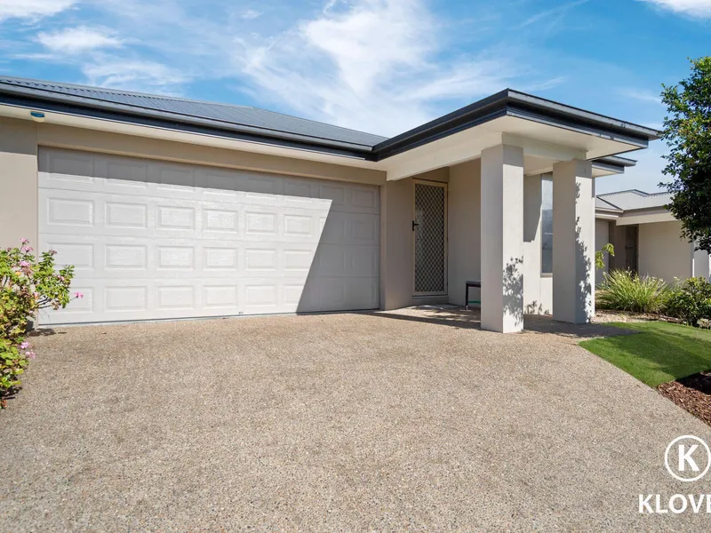 **Stunning Family Home in the Heart of Spring Mountain 🌟** Walk to Top Schools 🏫 and Childcare 👶!