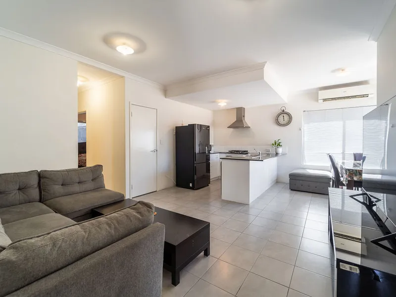 The perfect starter or investment!!!